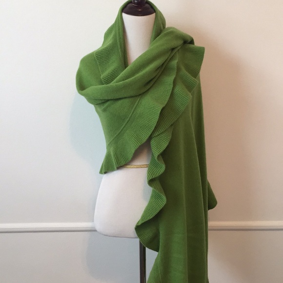 White + Warren Accessories - White + Warren Olive 100% Cashmere Scarf